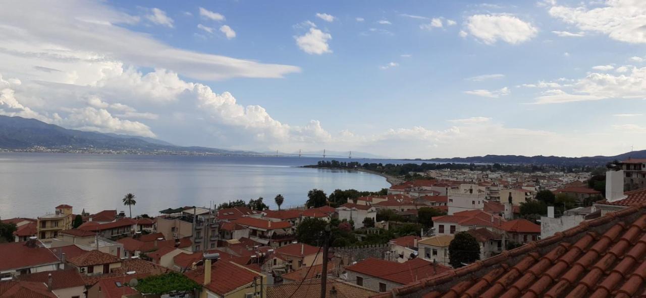 Stone Clock'S House Apartment Nafpaktos Luaran gambar