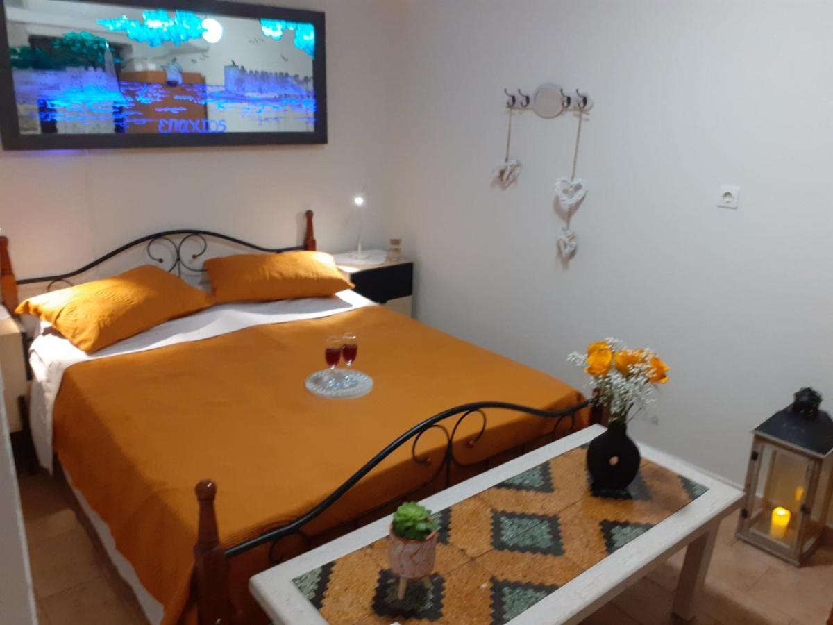 Stone Clock'S House Apartment Nafpaktos Luaran gambar