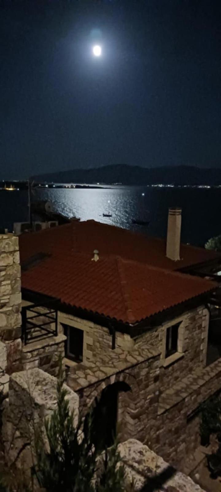 Stone Clock'S House Apartment Nafpaktos Luaran gambar